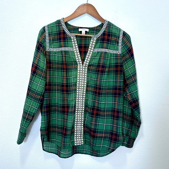 J. Crew Green Plaid Embroidered Popover V Neck Blouse Size 4 - Picture 1 of 5